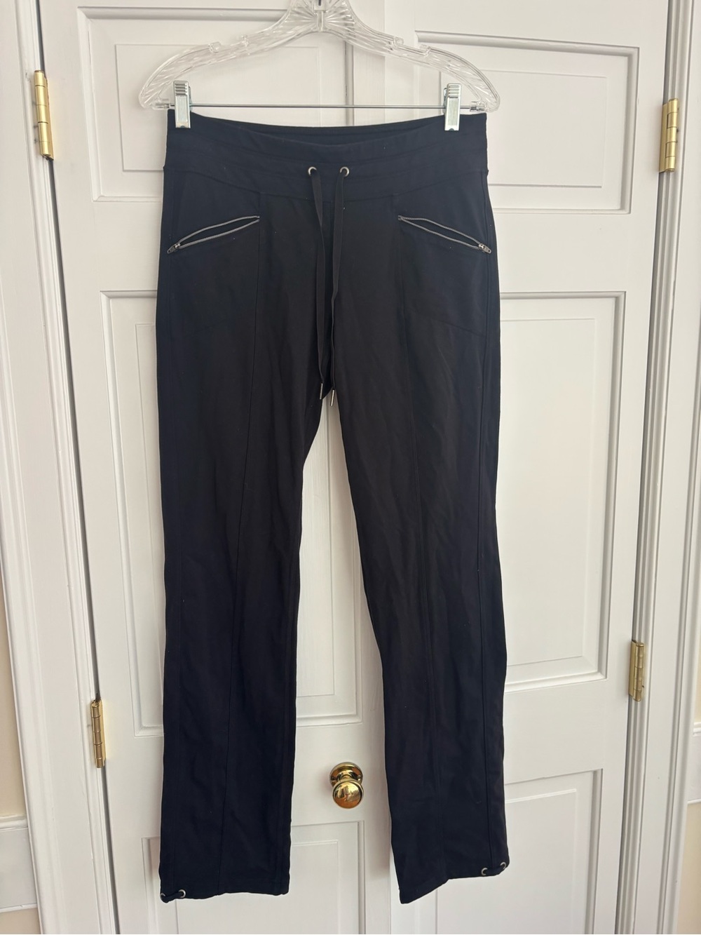 Athleta Black Performance Zip-Pocket Leggings